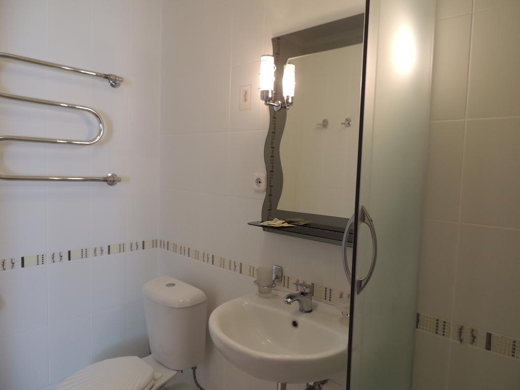 Energiya Hotel Brest Habitación foto