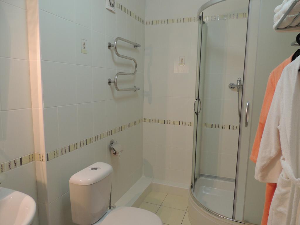 Energiya Hotel Brest Habitación foto