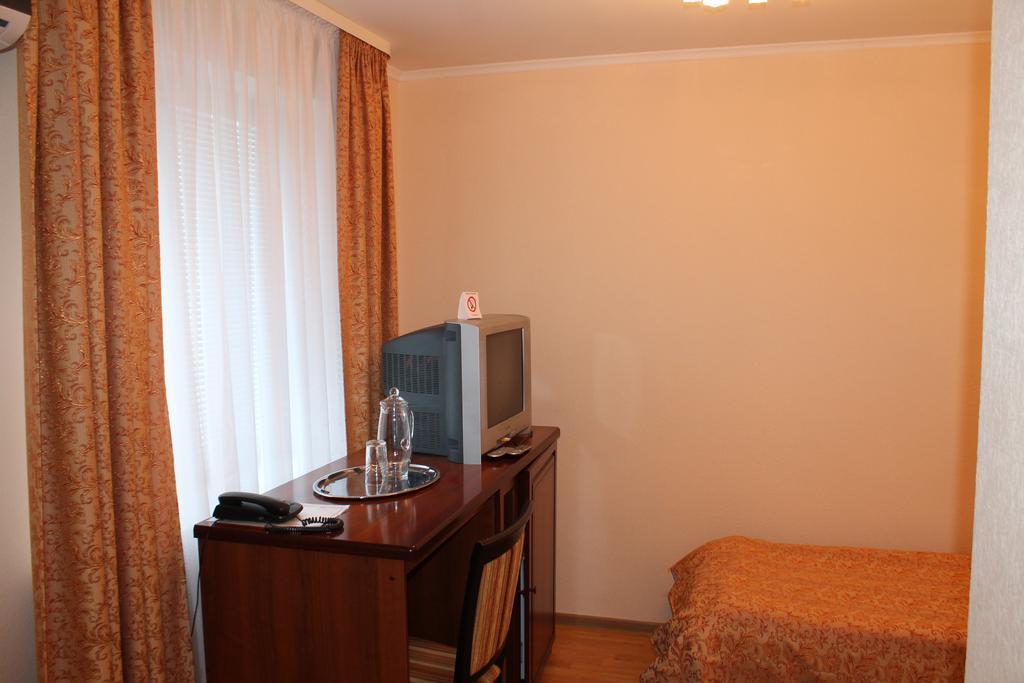 Energiya Hotel Brest Habitación foto