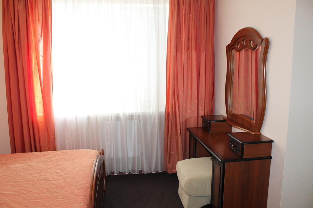Energiya Hotel Brest Habitación foto