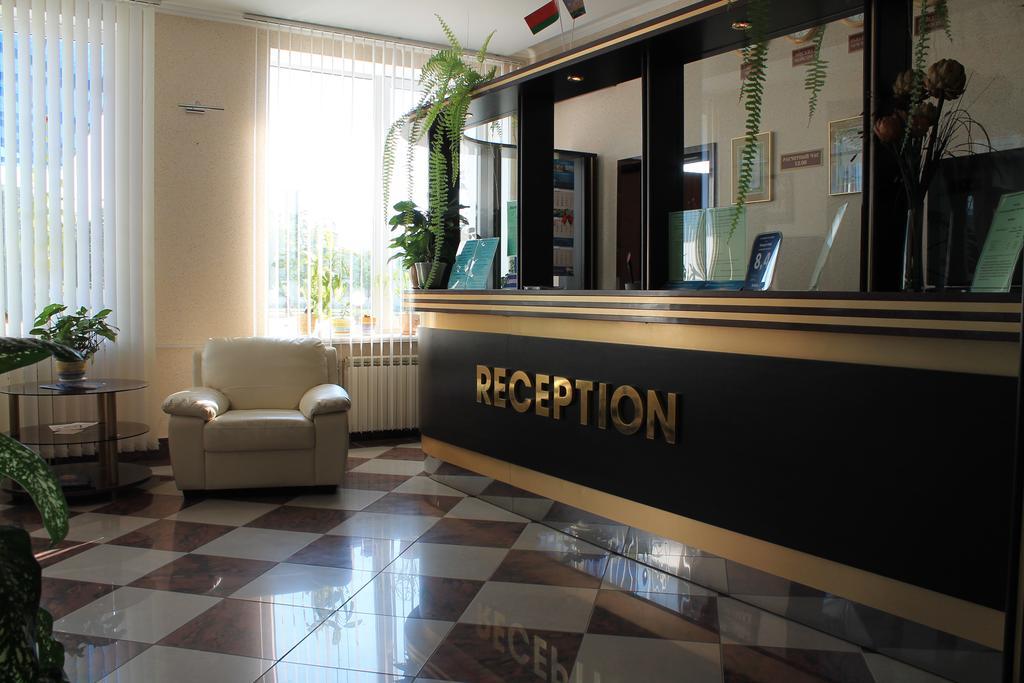 Energiya Hotel Brest Exterior foto